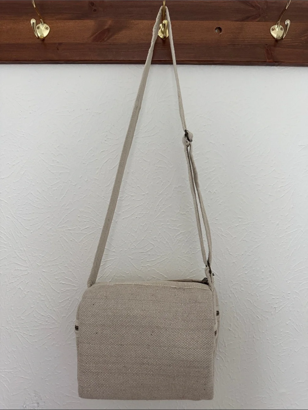 Hemp Canvas Crossbody Bag in Natural